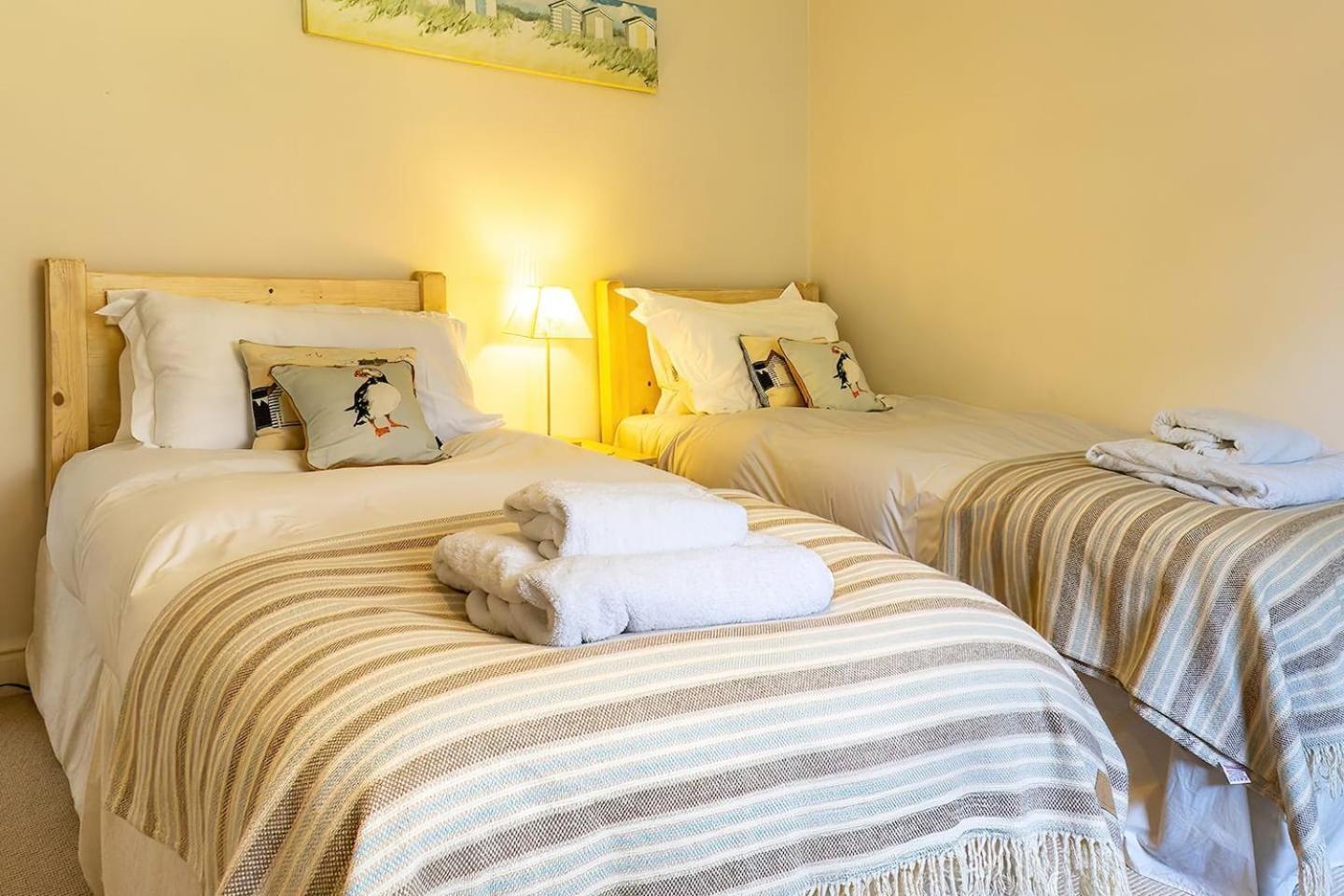 Holiday home Turnerdale Cottage, Nr Whitby, Sleeps 6, Dogs Whitby
