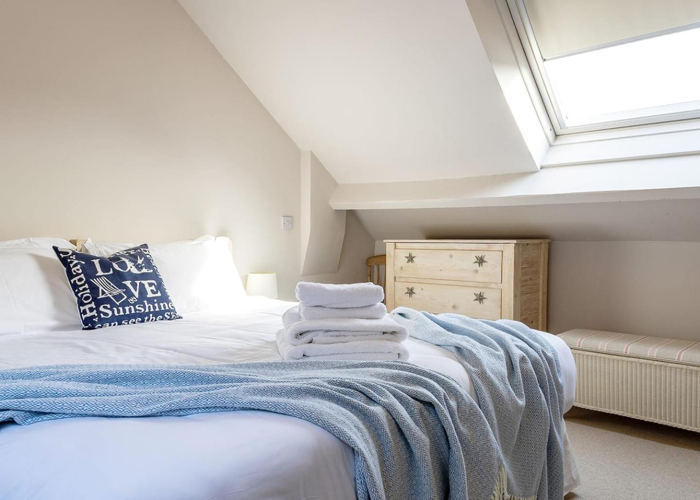 Turnerdale Cottage, Nr Whitby, Sleeps 6, Dogs Holiday home *