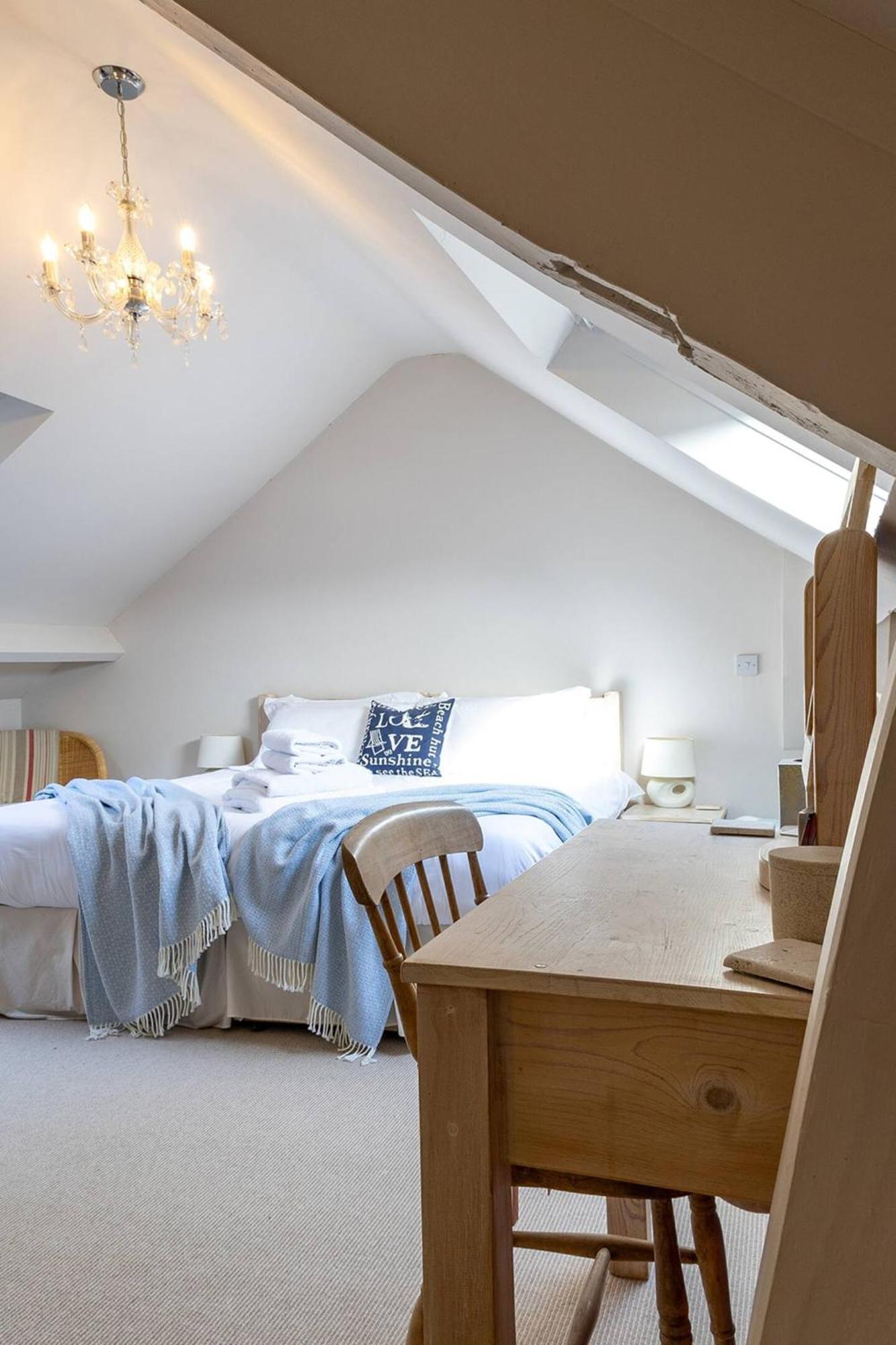 Holiday home Turnerdale Cottage, Nr Whitby, Sleeps 6, Dogs *